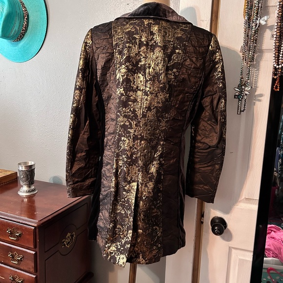 Black and Gold Floral Brocade Blazers & Suit Jackets - Picture 2 of 6
